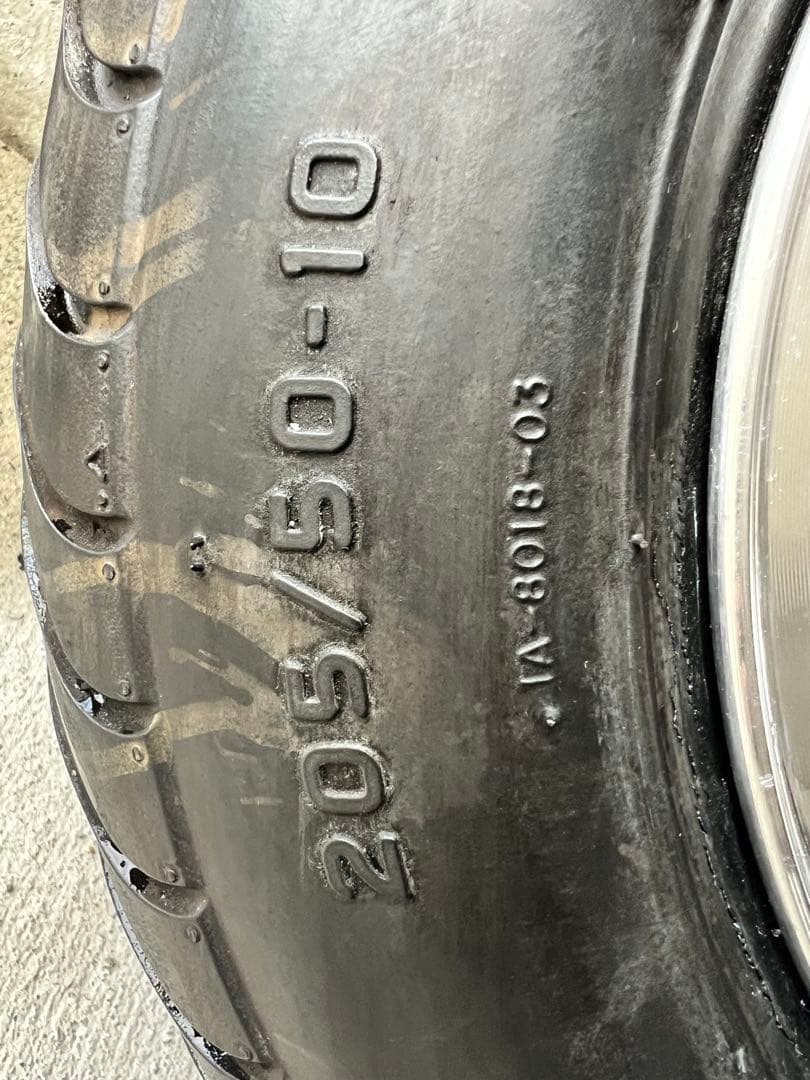 ズーマー用太足タイヤ付きホイール 10インチ8j pcd110