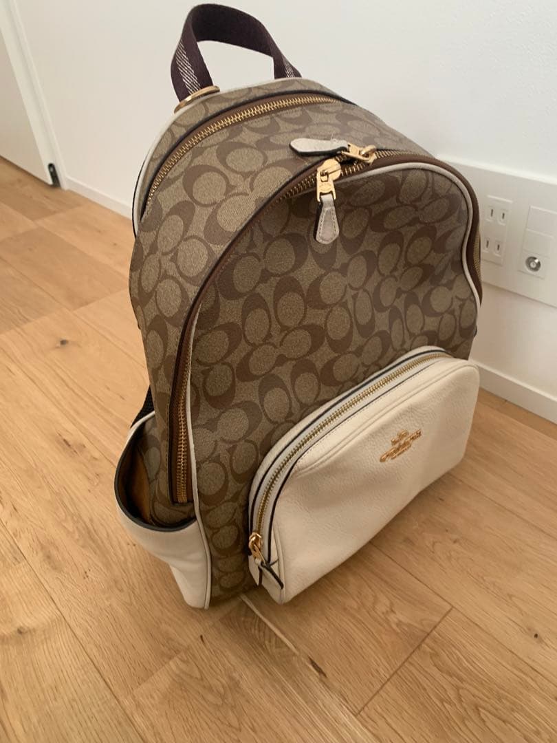 早い者勝ち‼️COACH ロゴパターン バックパック