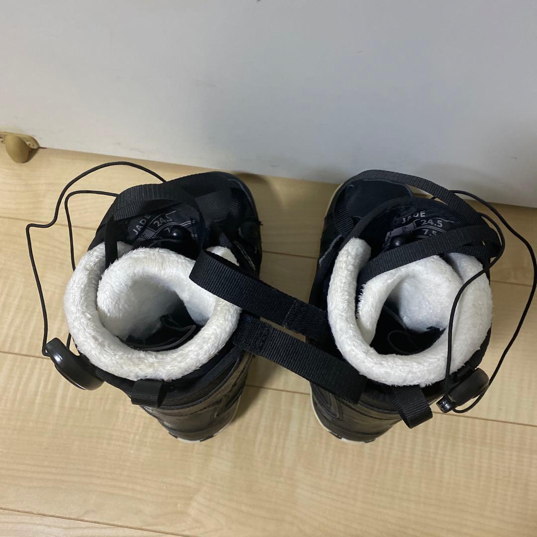 【送料無料_即日発送】atomic スノボブーツ　JADE 24.5cm