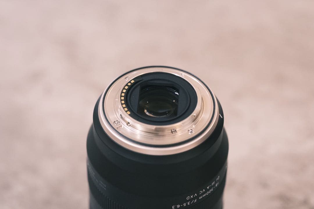 レンズ(ズーム) TAMRON 18-300mm 3.5-6.3 Di III-A VC VXD