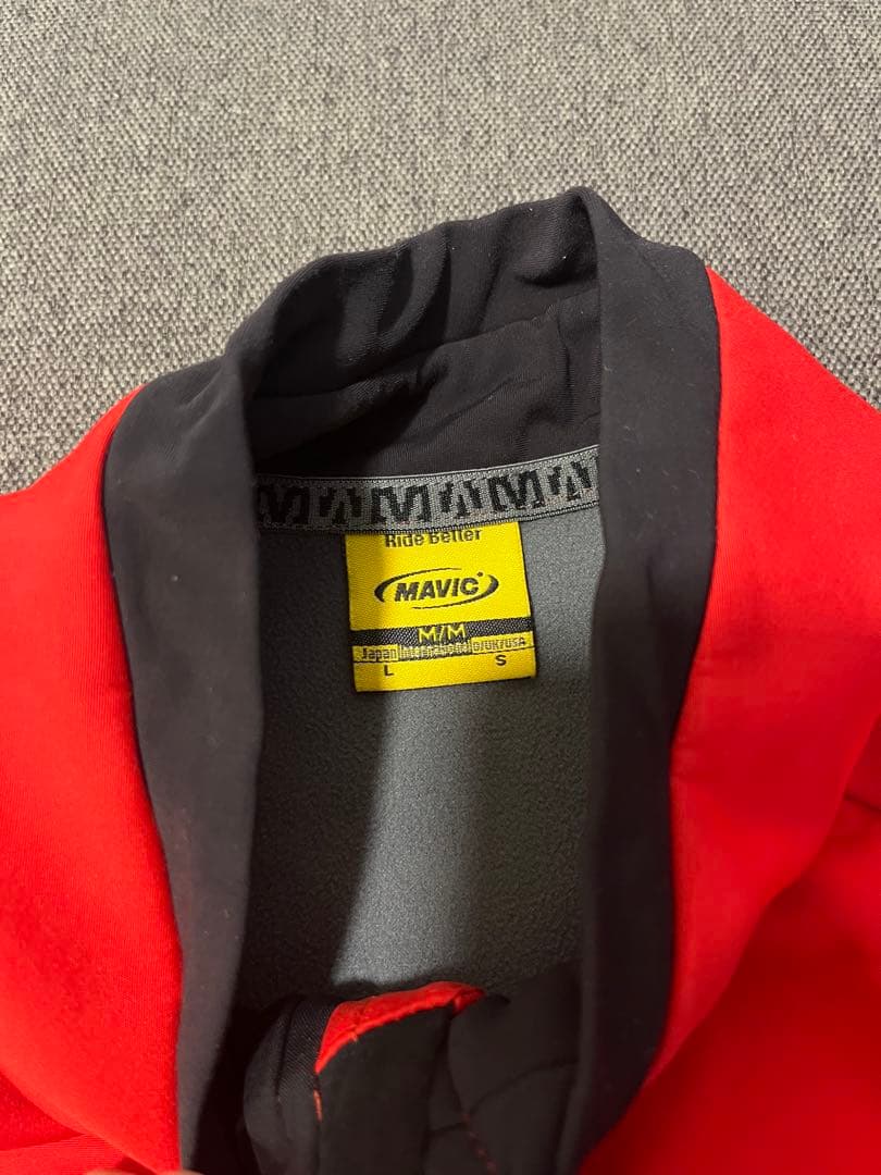 サイクルジャージ、ビブショーツ、ヘルメットセット