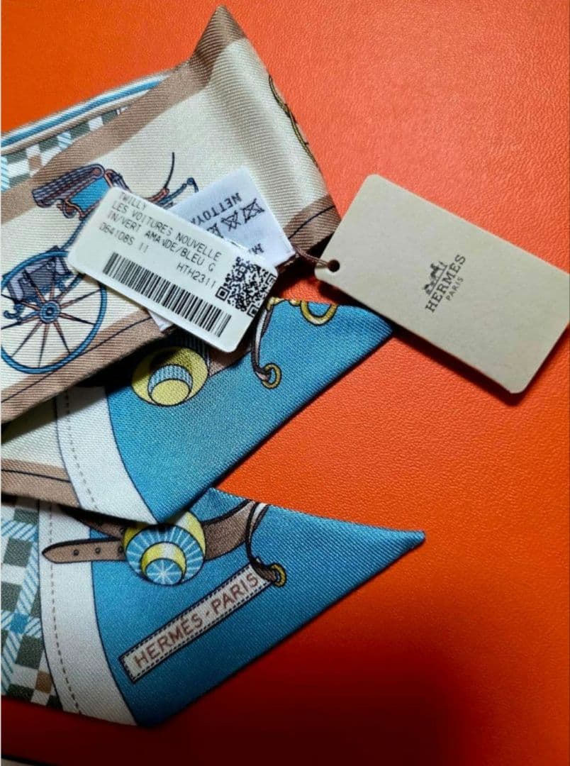 新品・未使用 HERMES ツイリー専用BOX付き　馬車の変遷