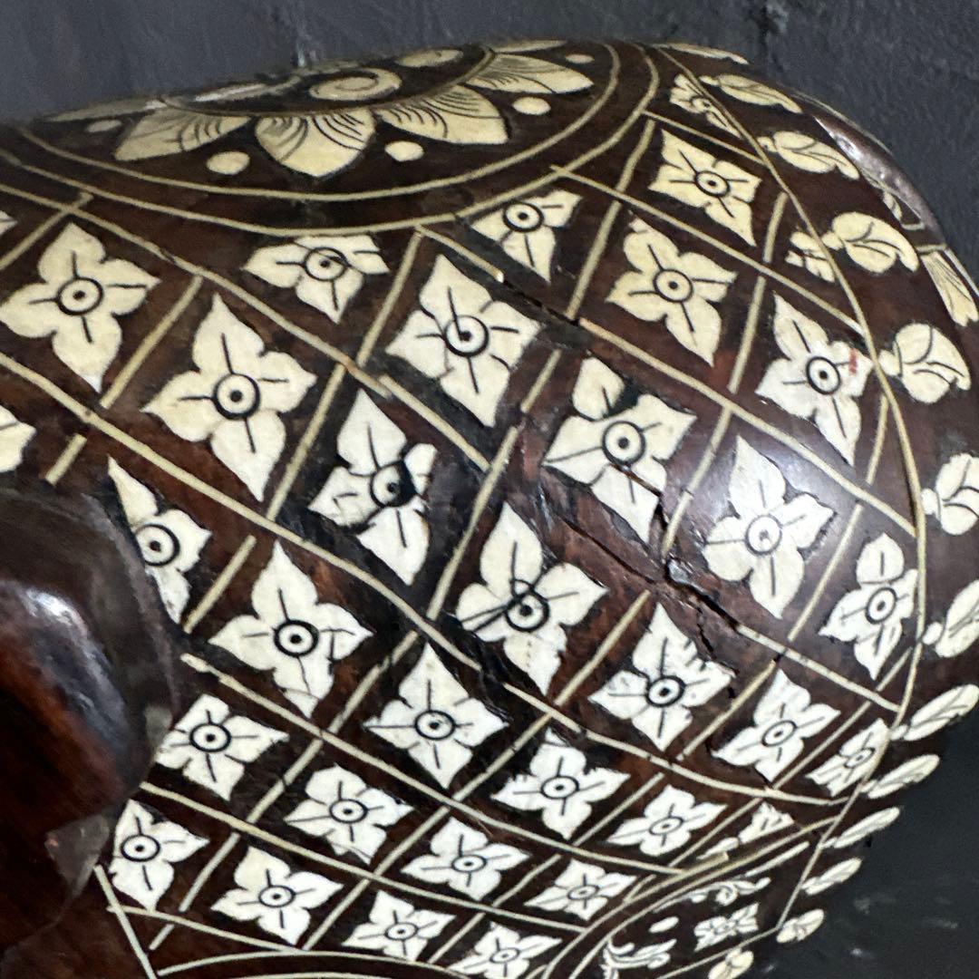 最終お値下げ‼️中国 唐木紫壇製 獣骨象嵌装飾 インド象 置物 - メルカリ