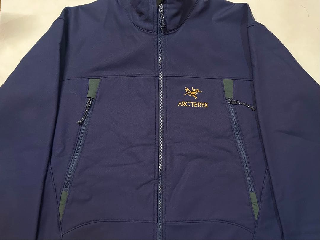 スペシャルArc'teryx 金刺繍Navy Gamma SV Jacket 紺 - メルカリ