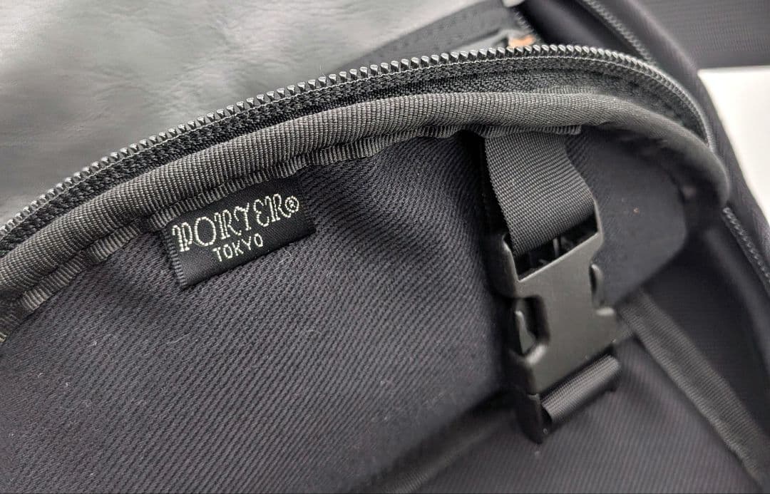 ✨️美品✨️ポーターアズール ボディーバック本革、PORTER