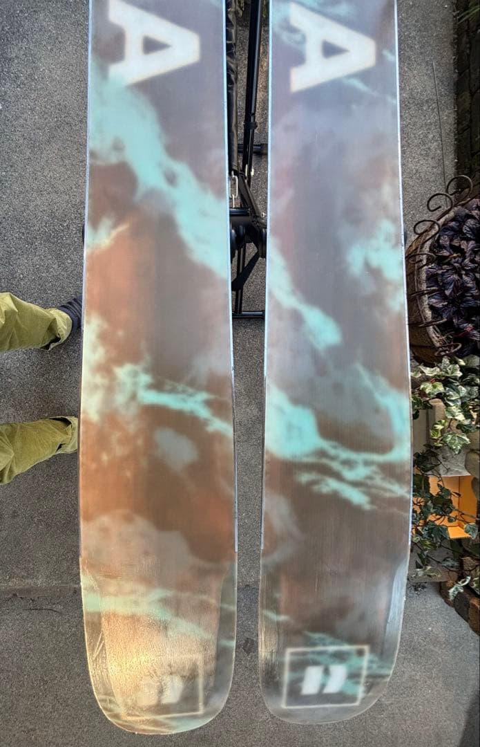 ARMADA ARV 116 JJ 185cm 22-23モデル