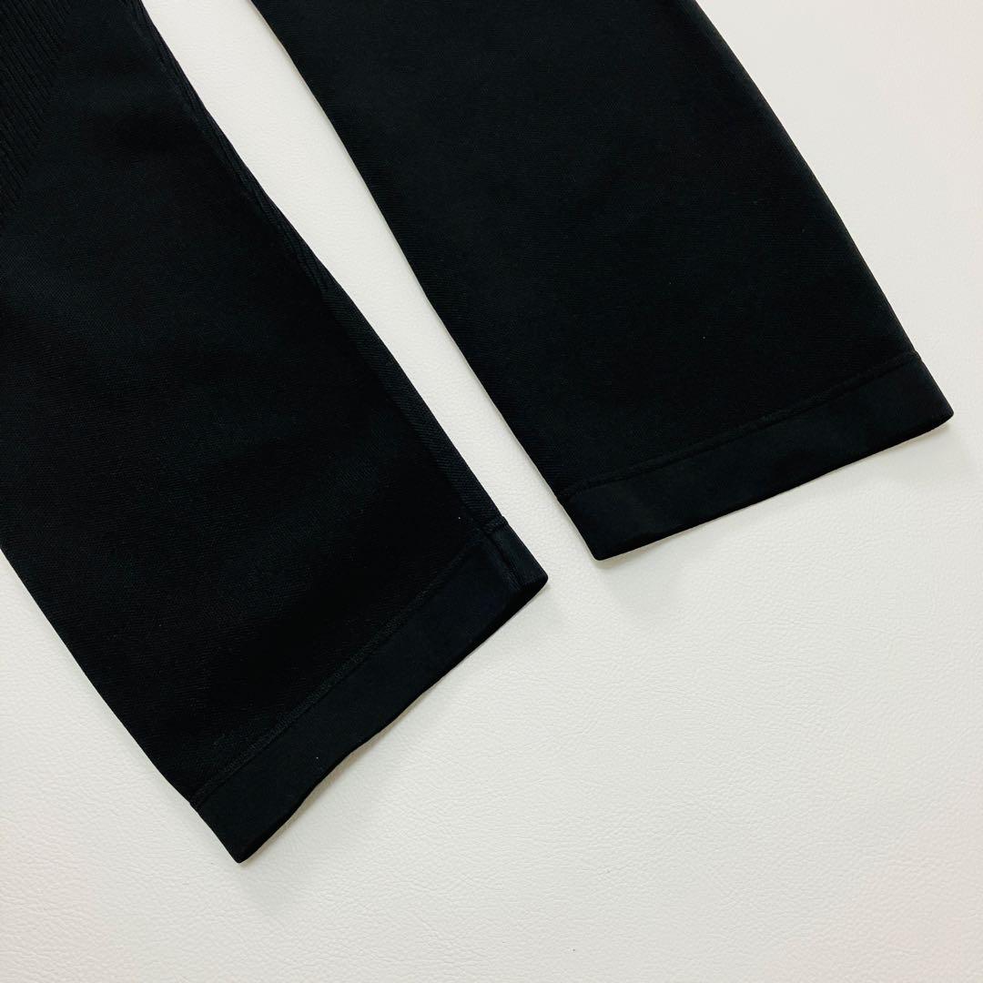 【超希少サイズ　美品】　近年　マンシングウェア　デサント製　ゴルフ　LL 黒