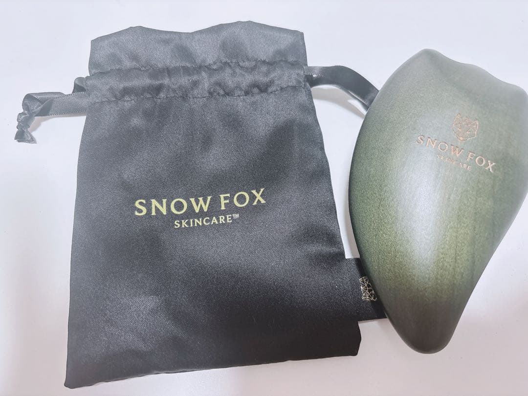  FOX ヘアブラシ ダークグリーン ポーチ付き