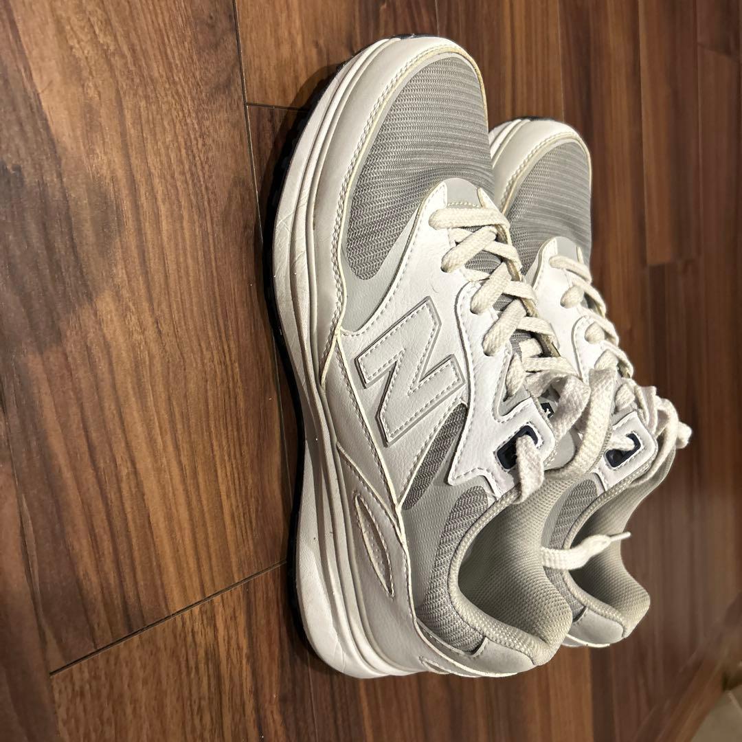 New Balance ゴルフシューズホワイト/グレー