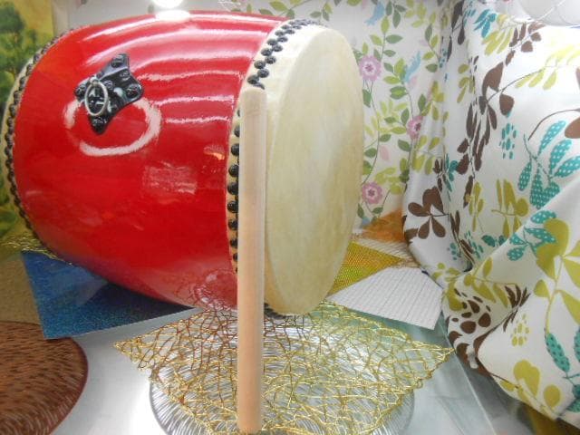 (送料無料)28.980円　Nエイサー大太鼓39 cm撥付き 約5.5kg