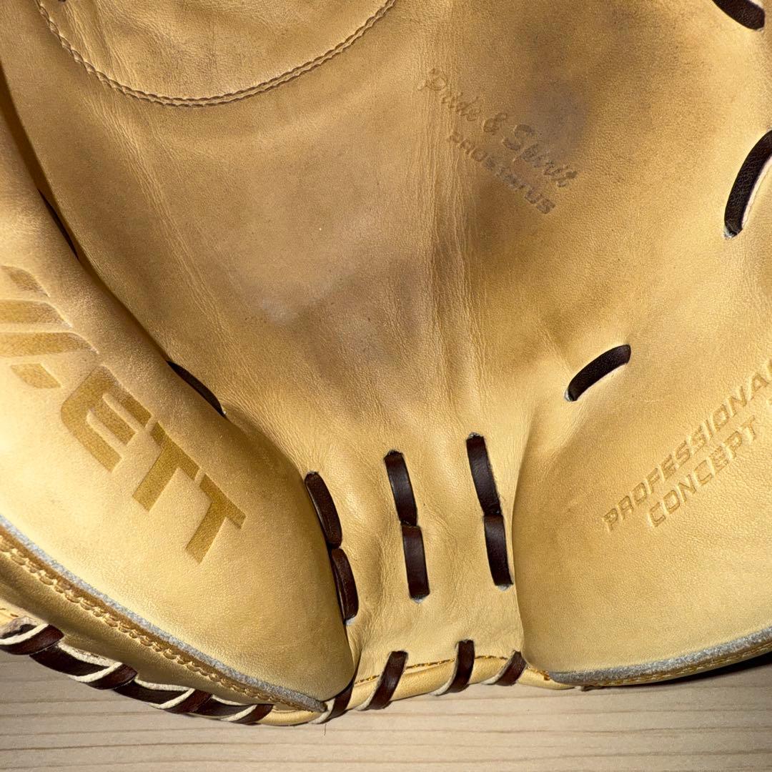 ☆良品☆ZETT 軟式キャッチャーミット（小林型）ベージュ