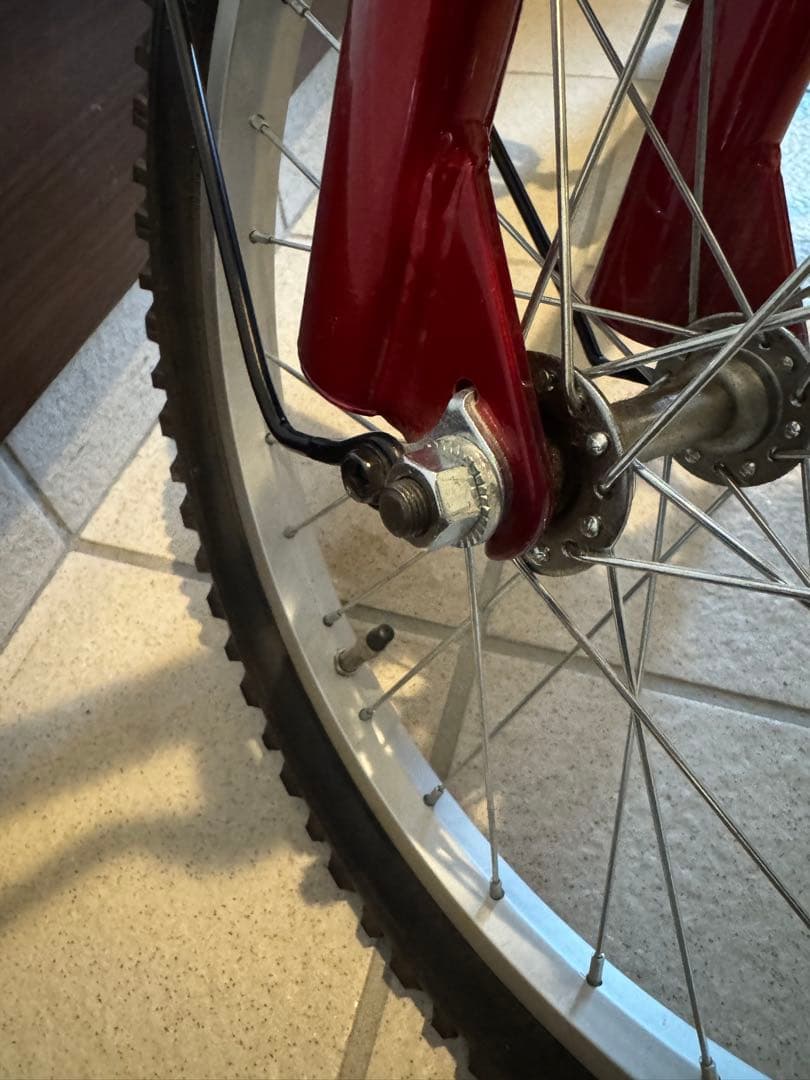 Jeep（ジープ）キッズ　子供用　18インチ　レッド