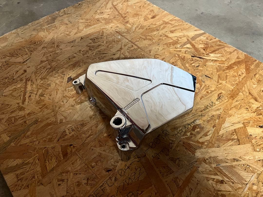 ゼファー400 ゼファーχ メッキスプロケットカバー　送料込み