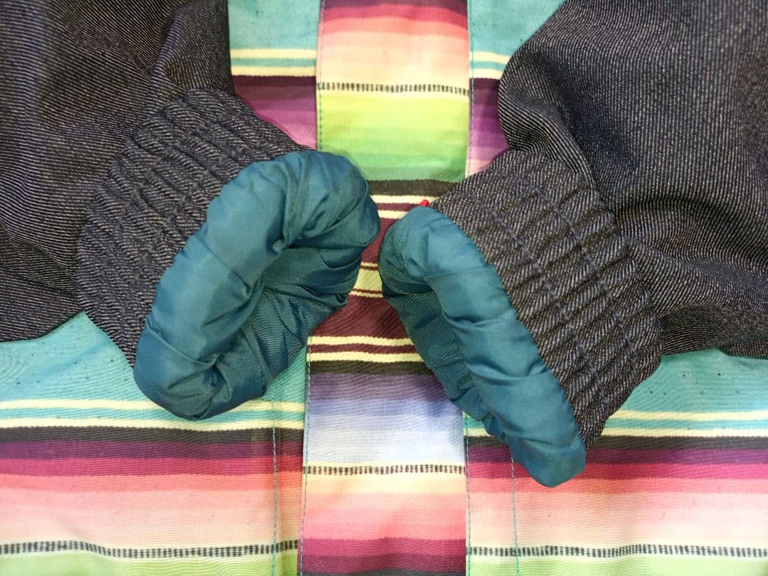 BURTON　バートン　スノーボードウェア　上下セット　キッズМサイズ　140