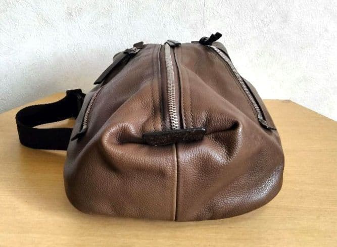 安齋謙二　COACH コーチ スリングバッグ ボディバッグ ブラウンメンズ