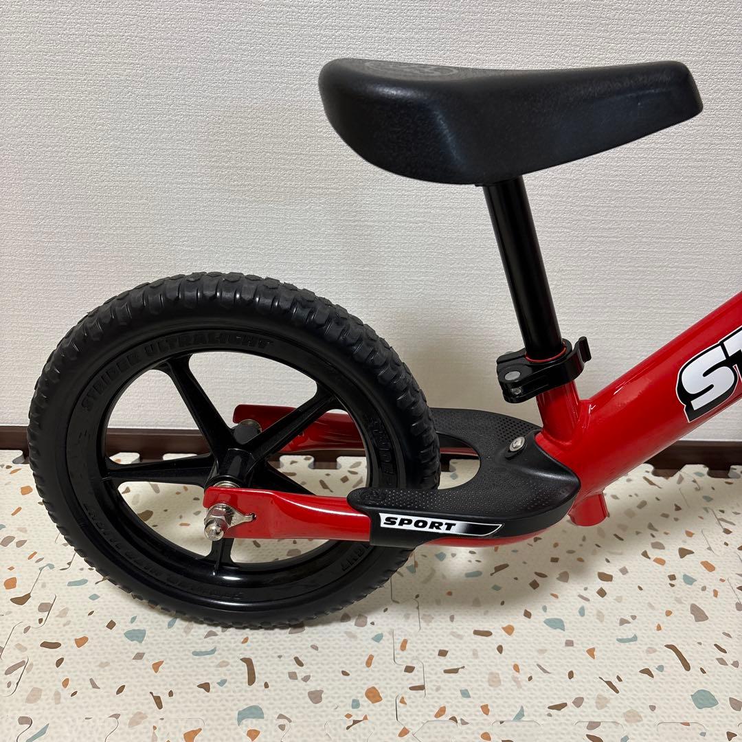 ストライダー　スポーツモデル　12インチ　レッド　赤　引き取り限定