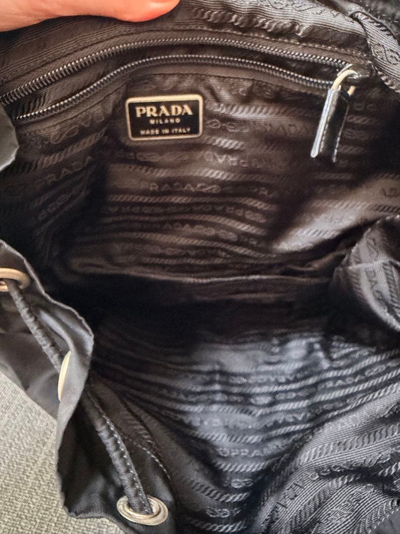 PRADA ナイロンリュック・バックパック ブラック