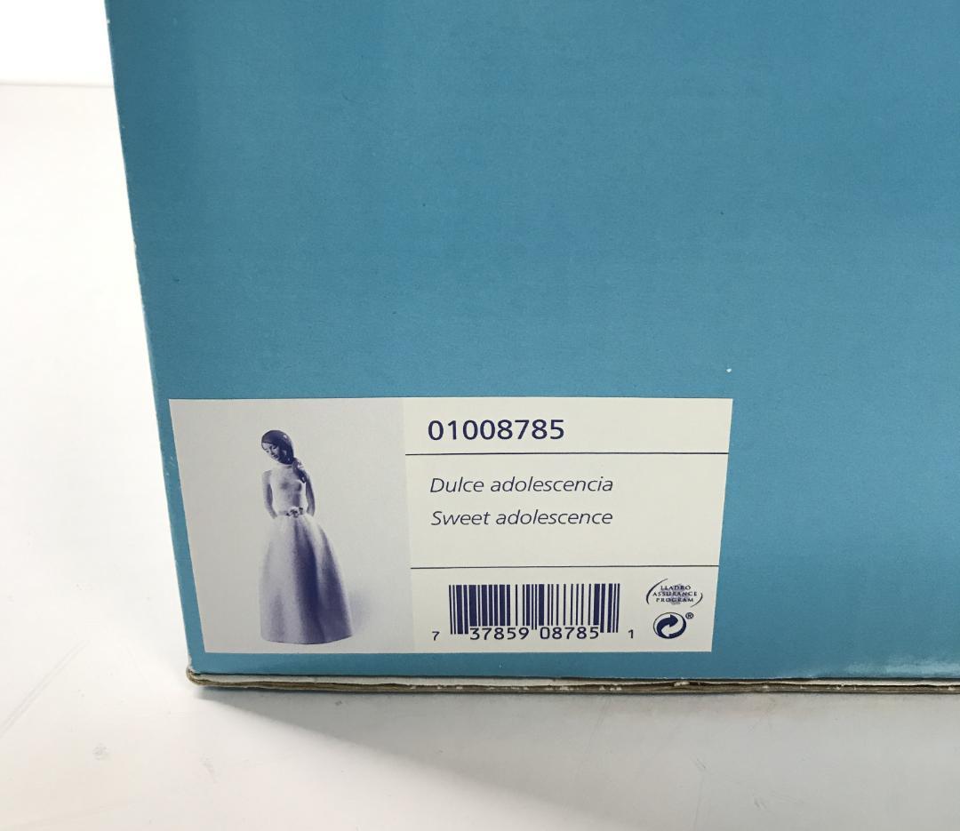 【美品/箱付き】 リヤドロ SWEET ADOLESCENCE 8785