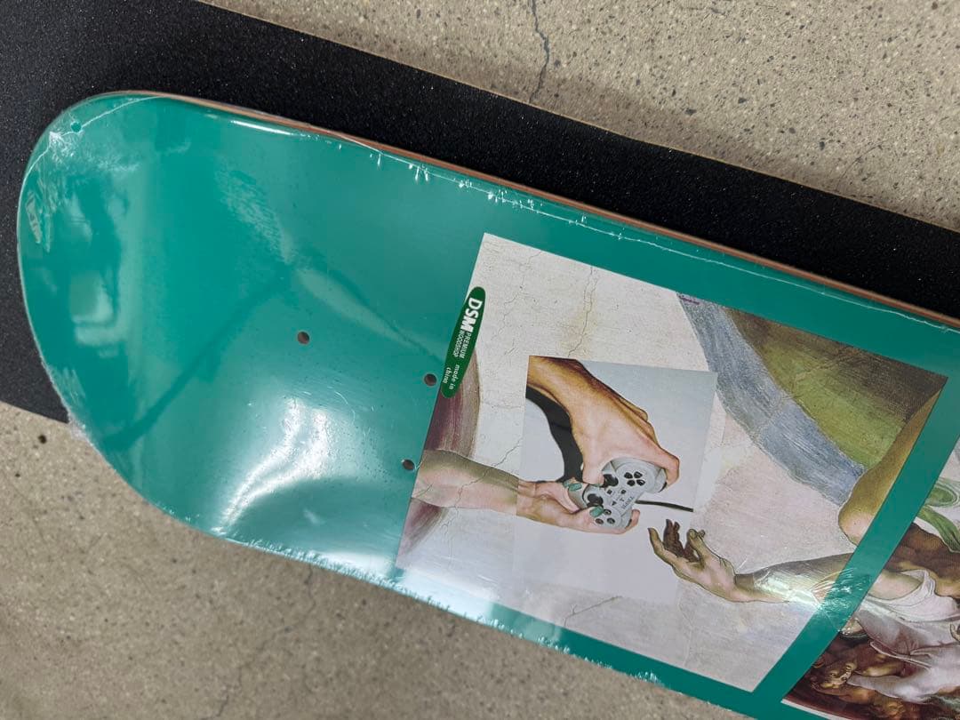 TIGHTBOOTH スケートボードデッキ オレンジ