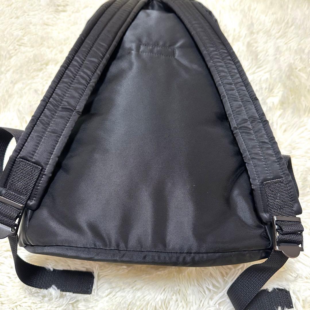 極美品ポーター　タンカー　リュック ブラック　ロゴ綺麗