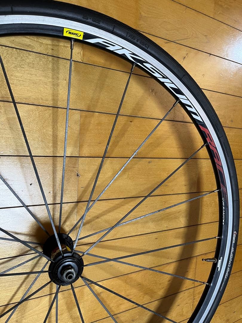 超大特価MAVIC AKSIUM RACE 700Cクリンチャー 中古美品