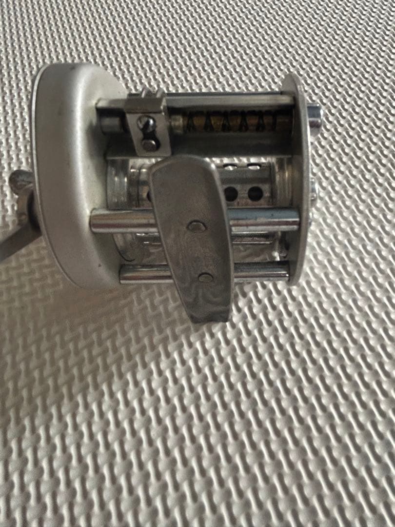 ラングレー　リールキャスト