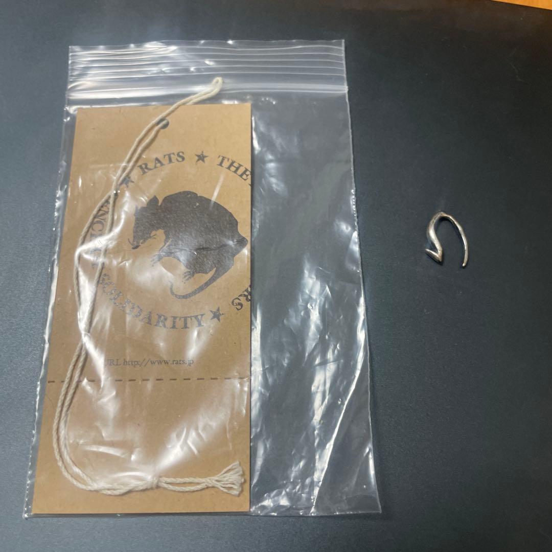 RATS ラッツ TAIL EARRINGS SILVER