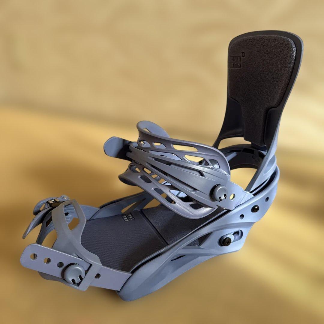 ☆新品未使用☆ BURTON Lexa Mサイズ　2023-2024モデル