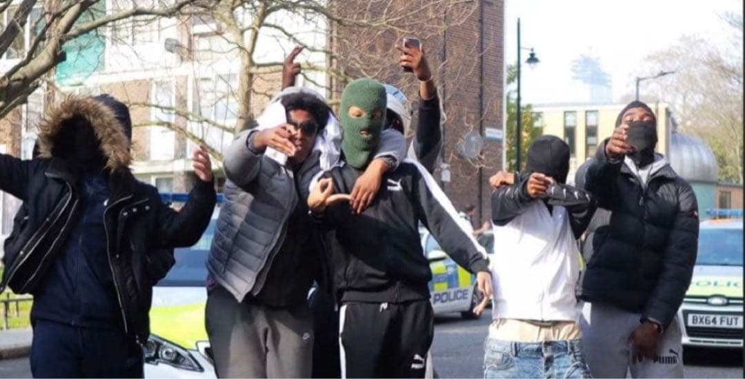 レアタグ　【PUMA】プーマ T７ トラックジャケットT黒 Mサイズ