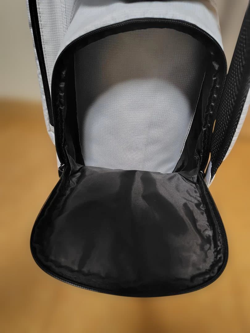   ホワイトキャディバッグ