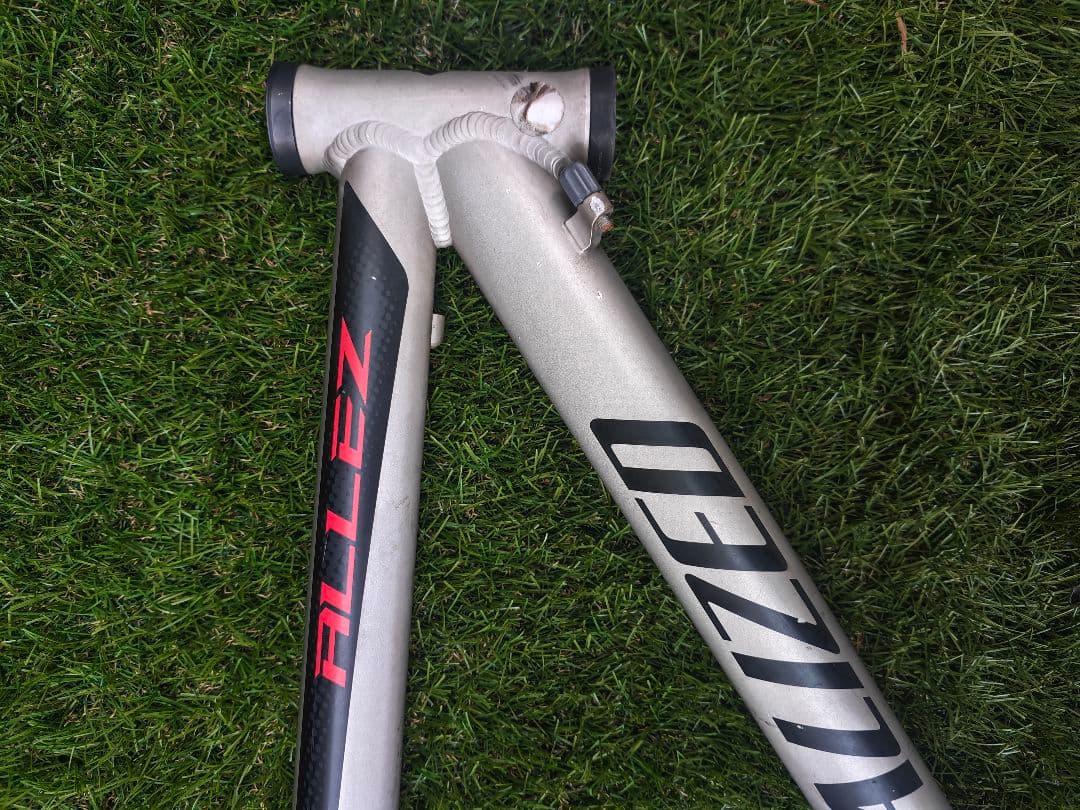 SPECIALIZED アルミフレーム、カーボンフォークXSアレー７００C