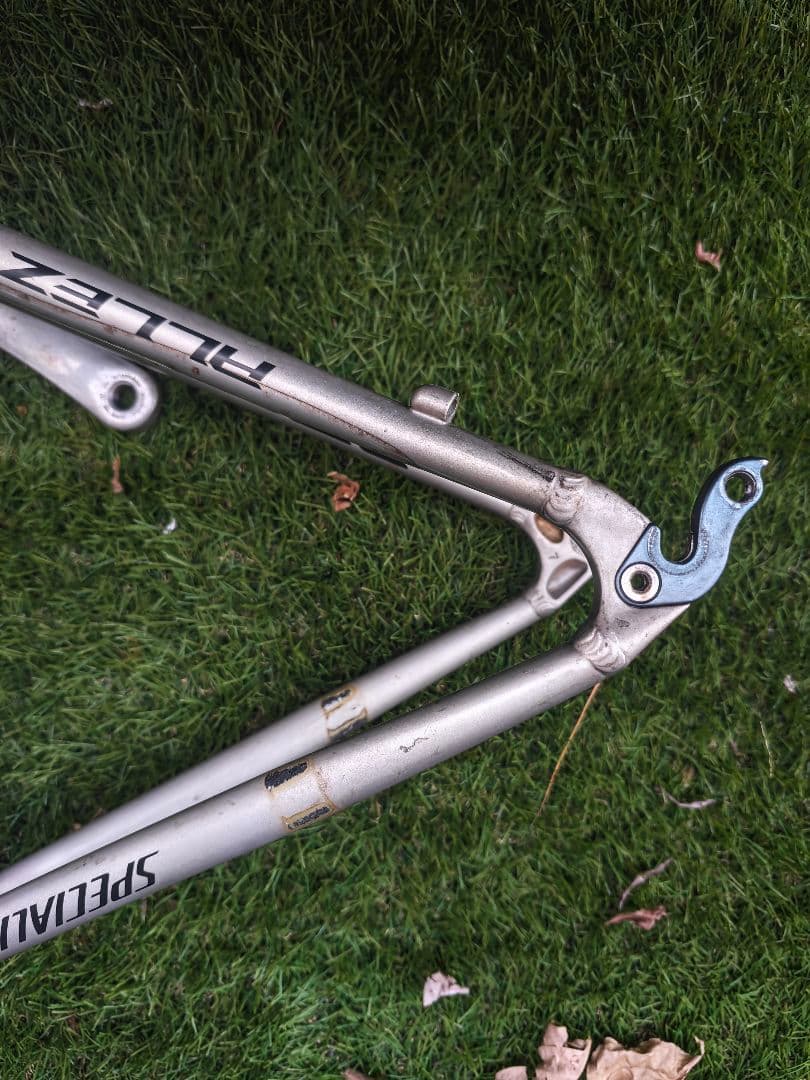 SPECIALIZED アルミフレーム、カーボンフォークXSアレー７００C