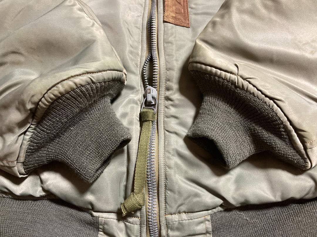 h*u様 バズリクソンズ MA-1 M13411 ヴィンテージ フライトジャケッ