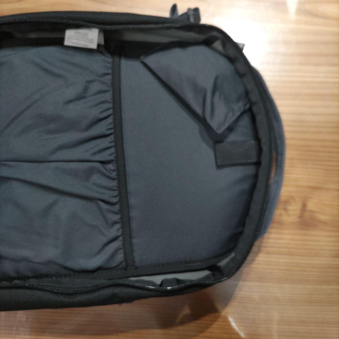 美品　ダカイン　DAKINE　ヘリプロ 20L　HELI PRO　黒　匿名