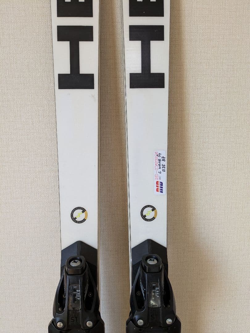 ◆HEAD e-GS WORLD CUP REBELS 186 22-23モデル