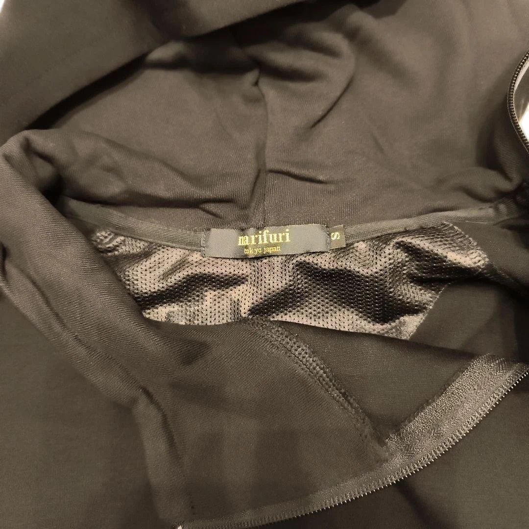 【未使用】narifuri　ブラック 　フーディージャケット　Sサイズ