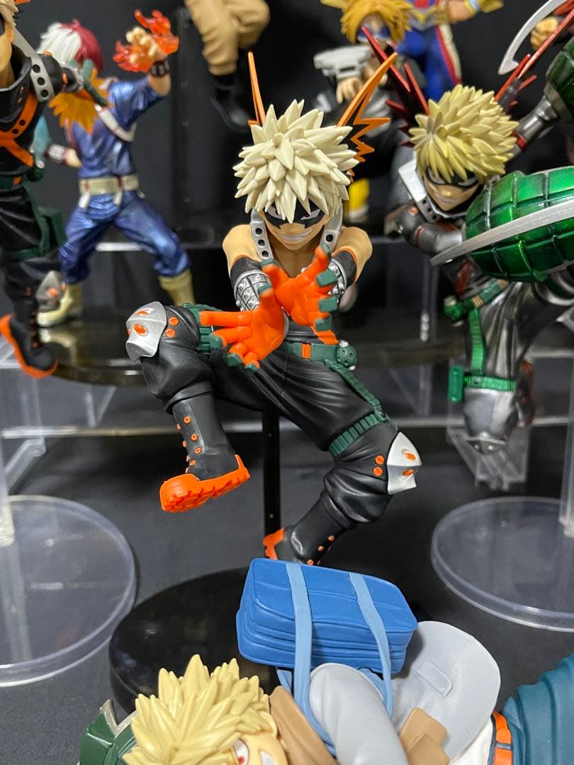 ヒロアカフィギュア 17体 まとめ売り - メルカリ