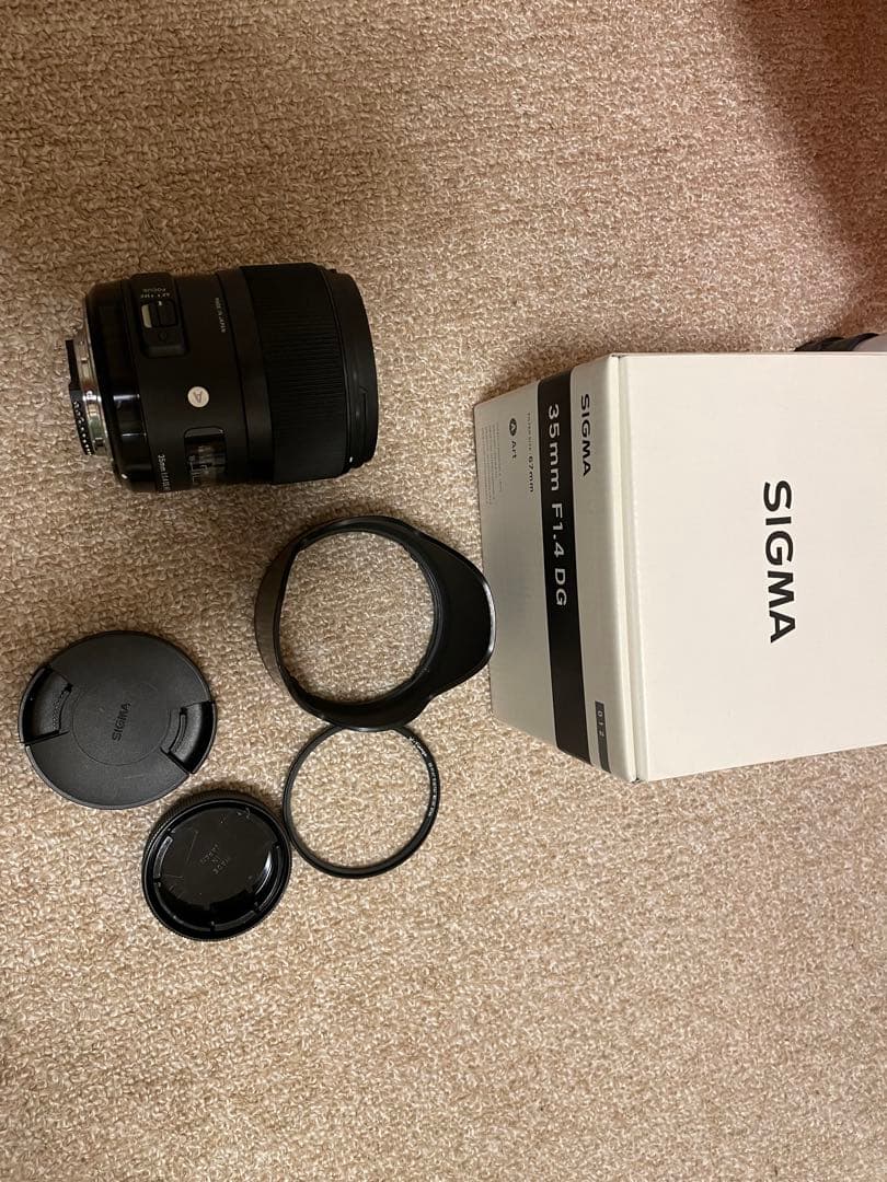 SIGMA 35mm F1.4 DG 保護フィルターつき