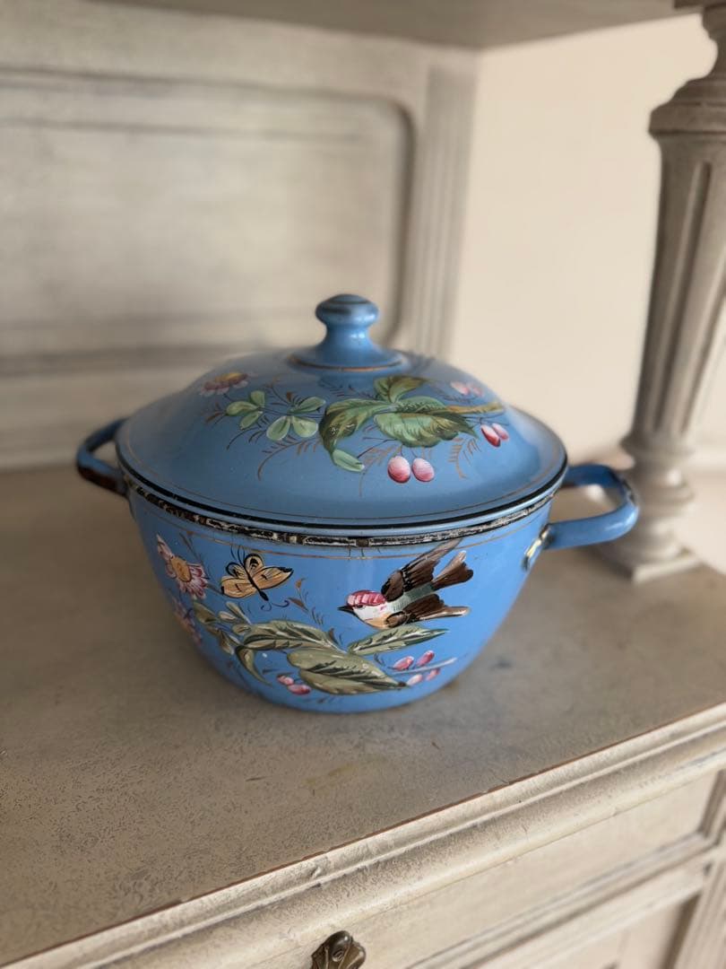 フランスアンティーク小鳥と蝶お花モチーフのハンドペイントホーロースーピエール