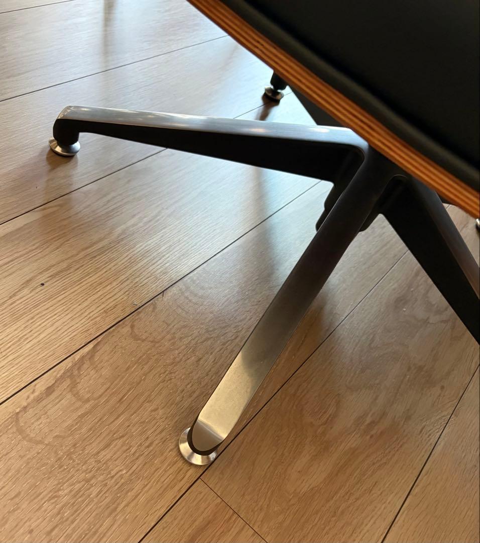 北欧レトロ イームズ リプロダクト ラウンジチェア アームチェア オットマン付き