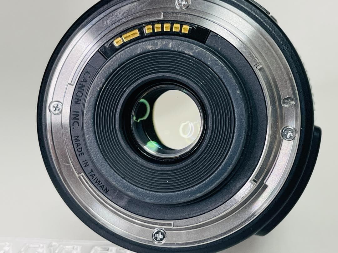 Canon キヤノン EF-S 18-135mm 3.5-5.6 IS STM