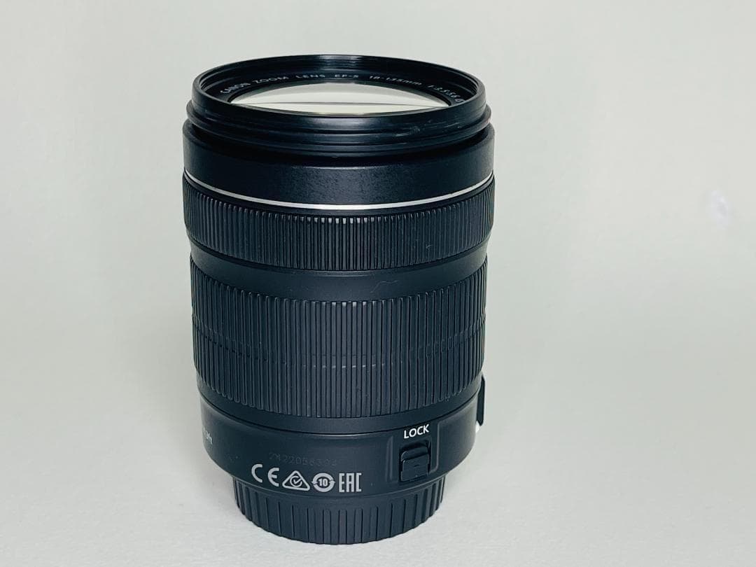 Canon キヤノン EF-S 18-135mm 3.5-5.6 IS STM