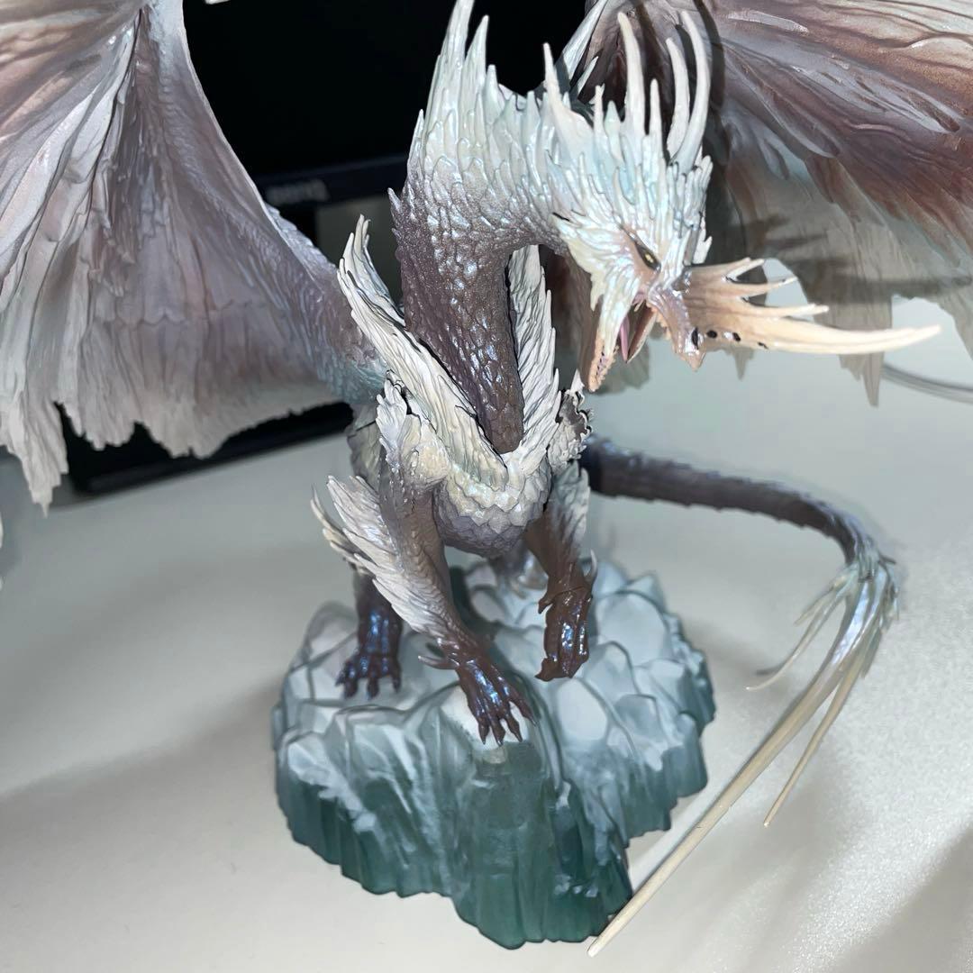 モンスターハンター アイスボーン イヴェルカーナ 一番くじ 箱無し 美