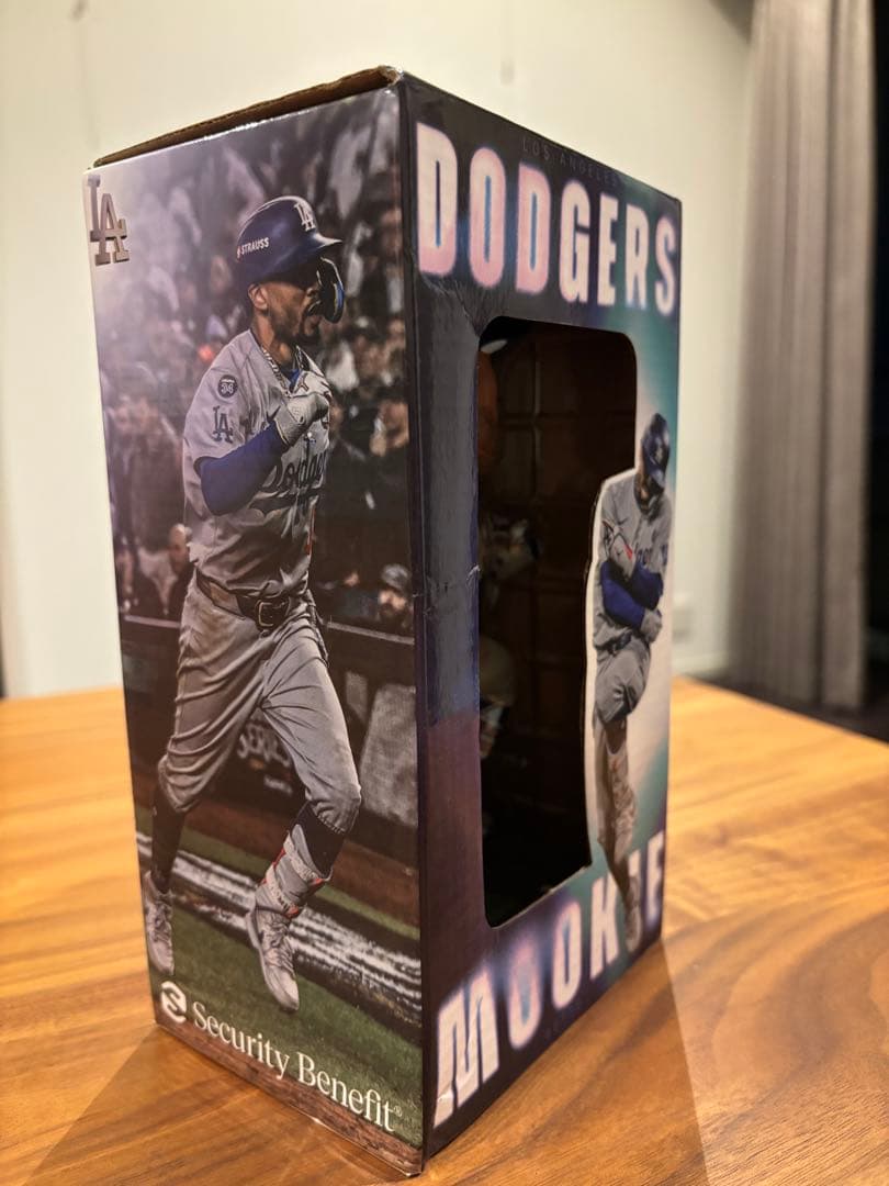 2025 入場者限定 ロサンゼルス・ドジャース ムーキー・ベッツ バブ