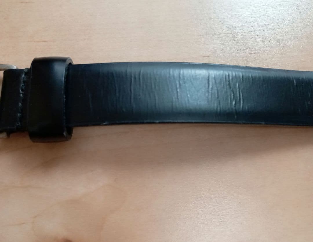 PRADA ブラック レザーベルト　レディース