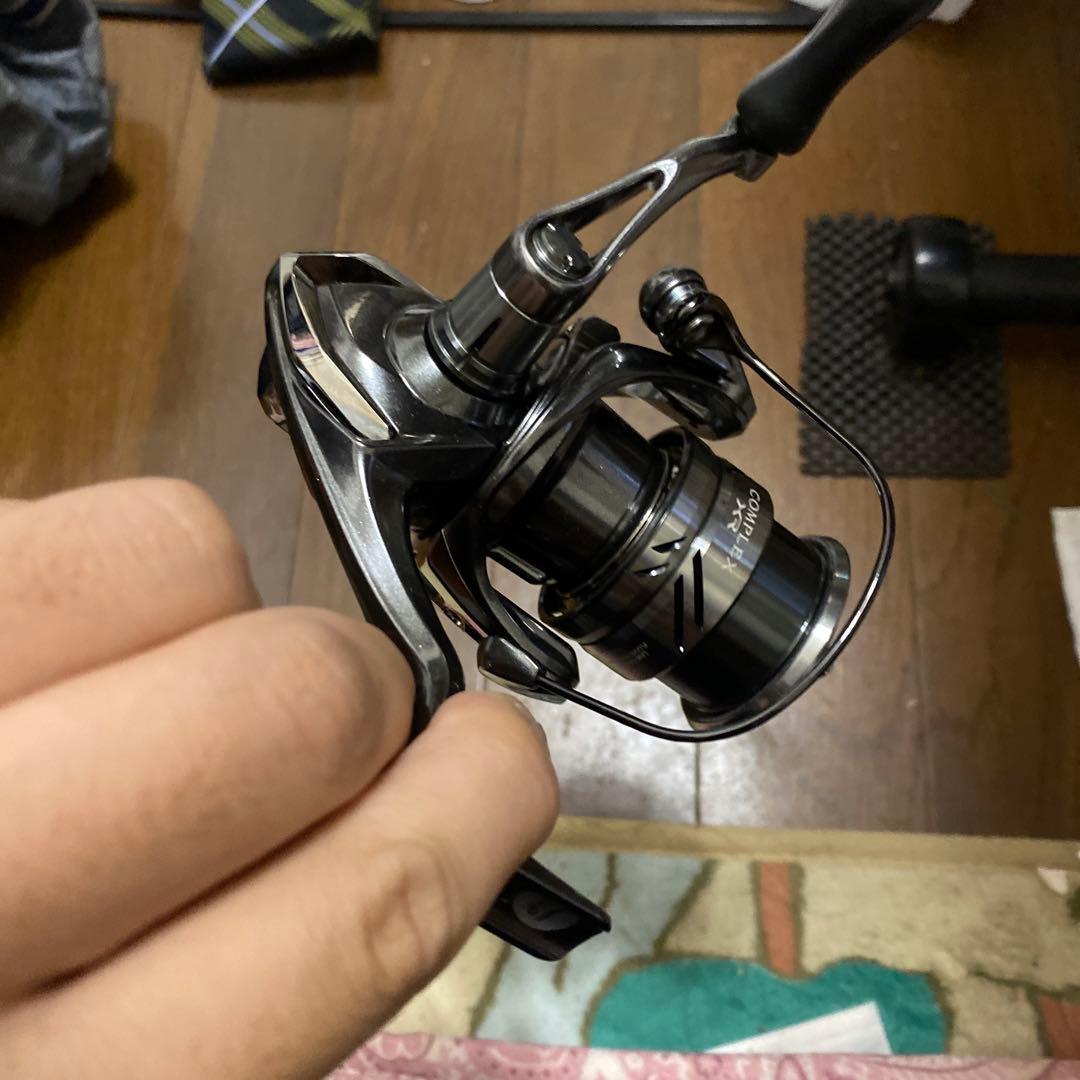 リール SHIMANO COMPLEX XR C2000 F4 HG
