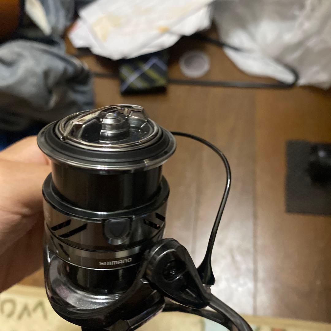 リール SHIMANO COMPLEX XR C2000 F4 HG