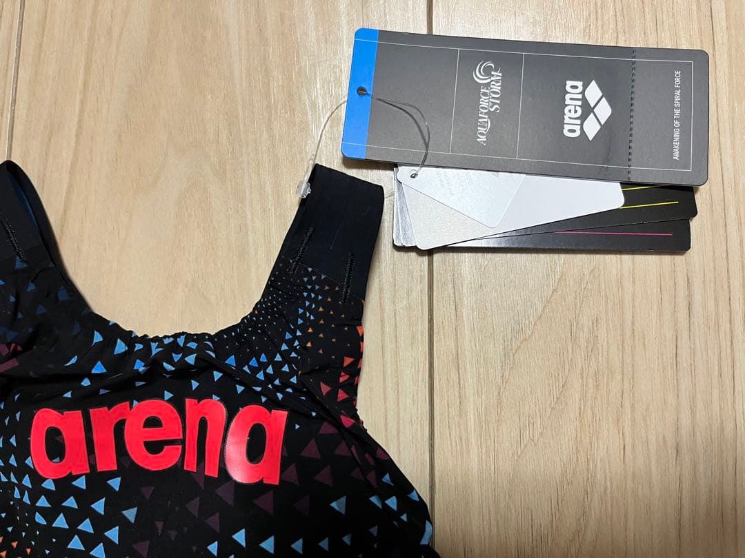 arena パリ五輪モデル★AQUA FORCE STORM★タグ付き