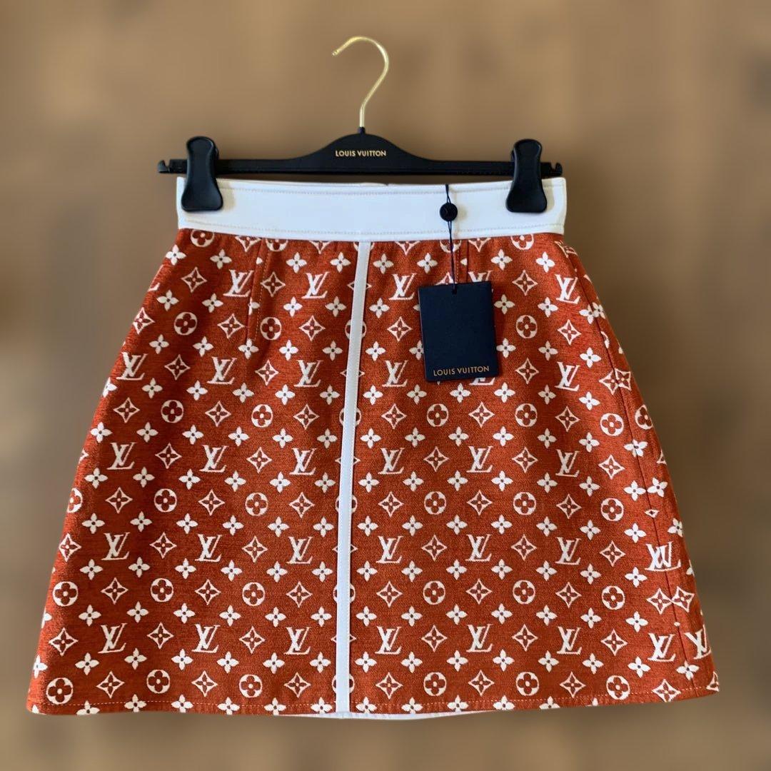 Louis Vuitton オレンジ フレアスカートXS イタリア製 ハンガー付