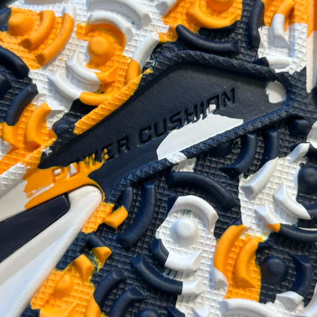 新品　ヨネックス　シューズ　28.5cm テニスシューズ　　パワークッション